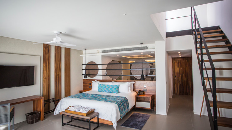 Majestic Elegance Costa Mujeres